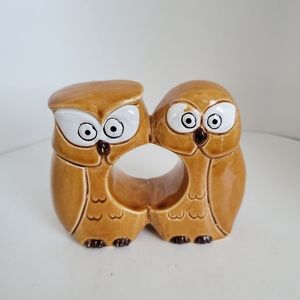 Vintage connected owls owl salt and pepper shakers